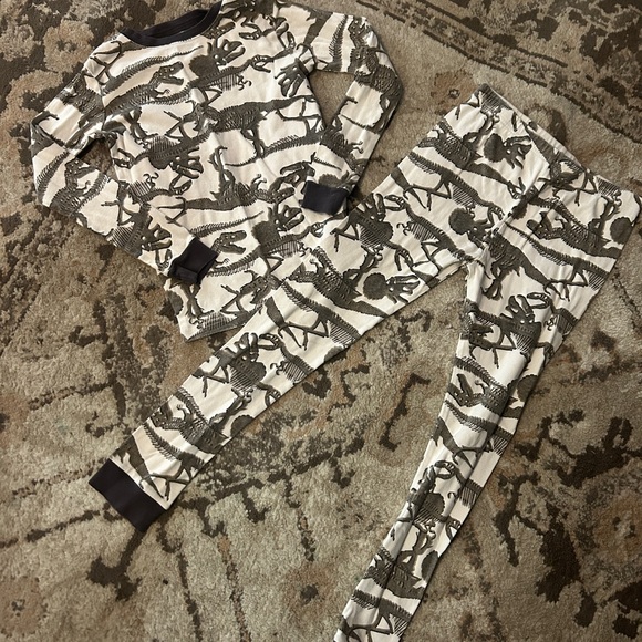 Carter's Other - Carter's Black and White Pajama Set